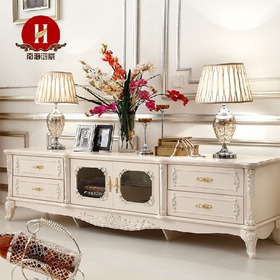 法式风情客厅电视柜