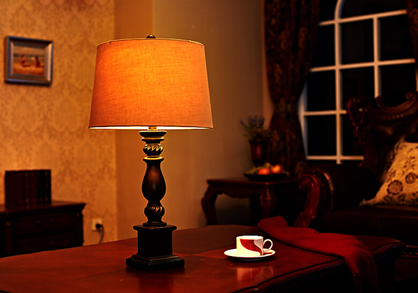 美式风格的凡丁堡台灯灯饰