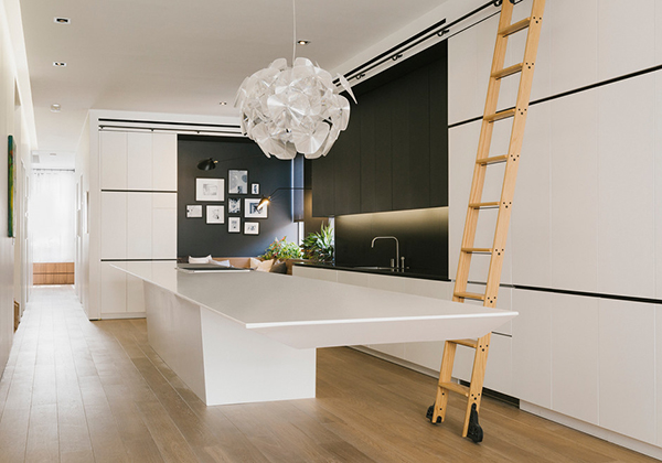 纯净简约白色厨房