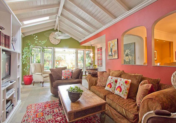 暖色系客厅家具颜色搭配