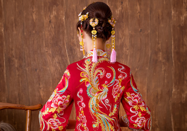 搭配旗袍礼服发饰选择