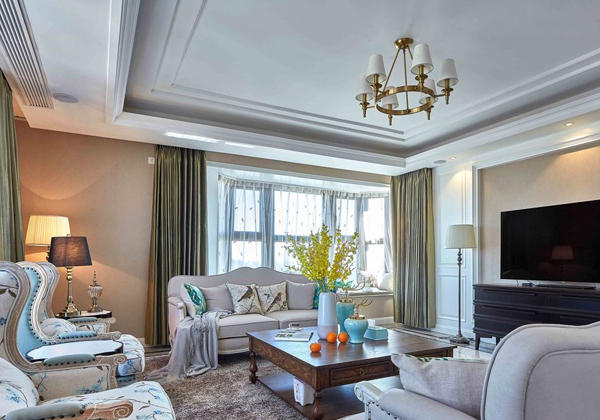 用鲜花装点优雅居室