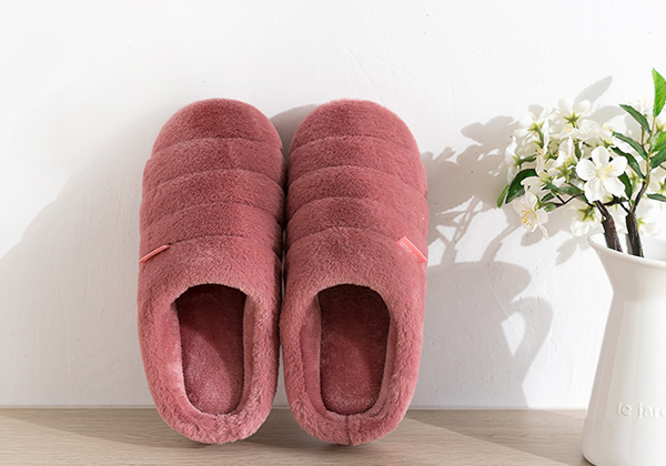 棉拖鞋需要定期晾晒杀菌