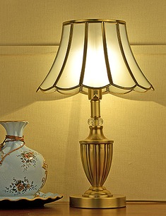 铜色欧式简约可调光台灯