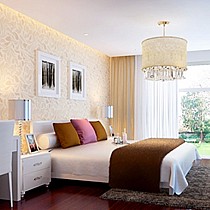 现代感十足的一米爱板式床,1.5米钢琴烤漆双人密度板床,型号B118