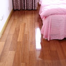 财到东南亚进口番龙眼实木地板,钢琴烤漆工艺光洁靓丽实木地板