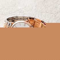 阿玛尼银色圆形男士手表,不锈钢蝴蝶双按扣防水石英表,型号:AR1677