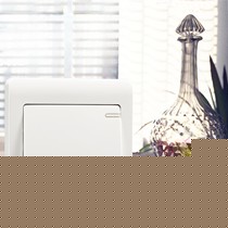 DELIXI/德力西单控阻燃开关面板,Q86K1白色夜光墙壁嵌入式开关