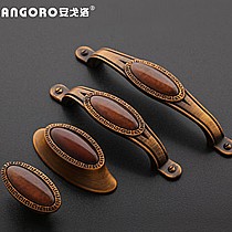 安戈洛品牌锌合金拉手,精美欧式古铜色把手,橱柜抽屉专用,使用性能佳,型号r33