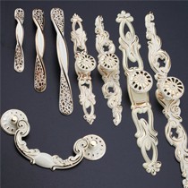 domz品牌合金欧式把手,镶金式白色柜门拉手,线条美观,造型独特,型号596