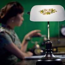 子兰牌中式复古台灯,2308型怀旧玻璃台灯,缅怀经典民国风情设计