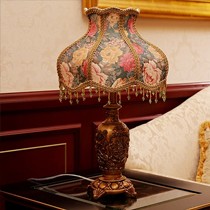 经典复古印花布艺台灯,贡朗罗B016树脂立体雕刻欧式台灯