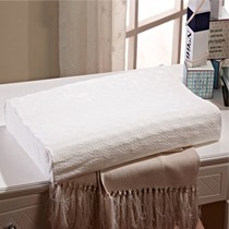 颈椎专用慕思乳胶枕头,苏菲娜狼牙单人亲肤按摩枕,天然清新淡雅枕头