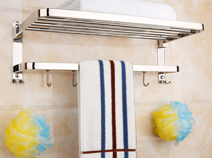 卫生间浴巾架是不锈钢好还是铝材质好？两种材料的浴巾架的优缺点各是什么？图片展示