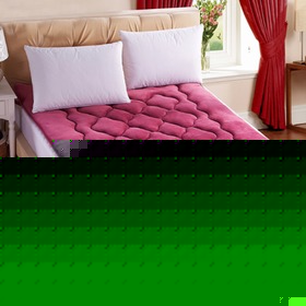 法兰绒花样立体床垫