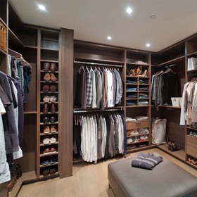 耐黄变防潮板材