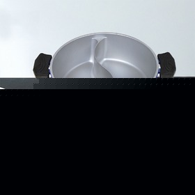 一体压铸工艺鸳鸯锅