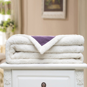 三重保暖羊羔绒盖毯