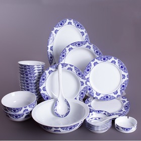 景德镇花卉瓷具套装