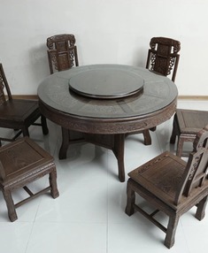 鸡翅木实木餐桌