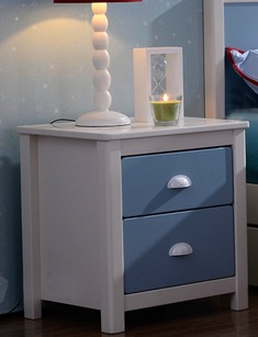 天蓝色儿童床头柜