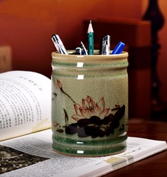 现代中式手绘笔筒摆件