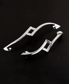 亮光银色流线外型拉手