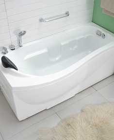 1.7米长方形按摩浴缸