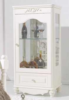 小巧雕花玻璃酒柜