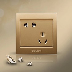 德力西五孔环保电源插座