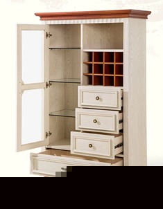 超大储物空间带门酒柜