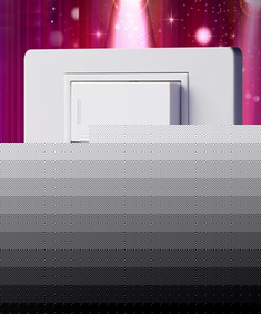 白色简约单开双控开关带插座