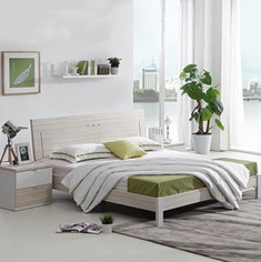 主卧室1.8米架子床