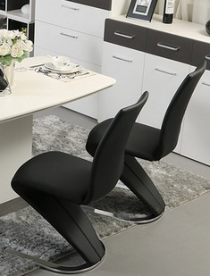 黑色皮艺不锈钢餐椅
