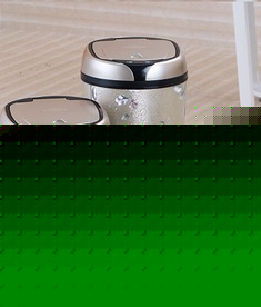 创意客厅智能垃圾桶