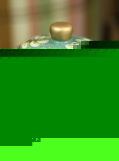 复古彩绘描金烟灰缸