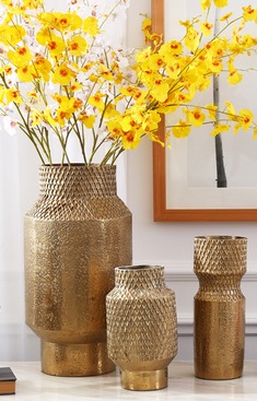 金色电镀桌面花器