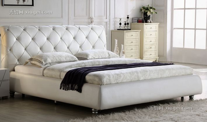 班菲皮艺真皮双人床，1.8*2.0米温馨卧室床具，新古典时尚软体床