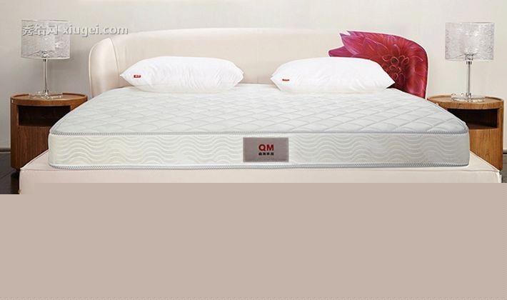 防潮防蛀曲美双人床垫，1.8m静音弹簧床垫，席梦思环保舒适QM5020