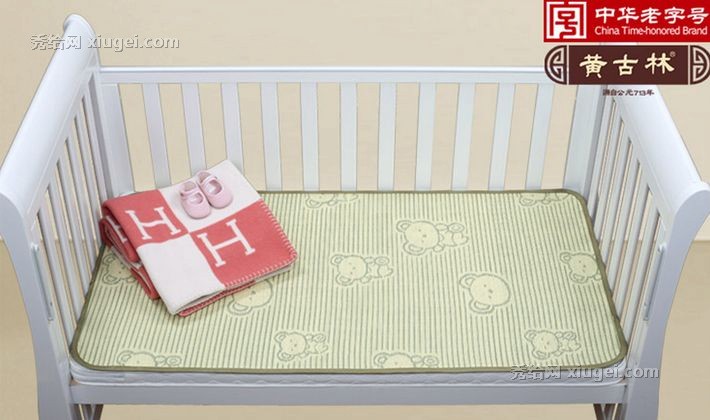 黄古林高温烧制竹炭童席，吸湿防霉三层设计凉席，小熊图案非印染婴儿席