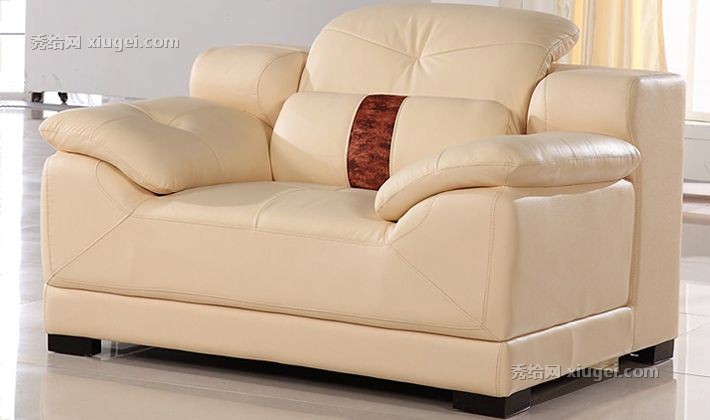 几度小户型真皮沙发，2201实木单人沙发椅，米黄色皮艺桦木沙发