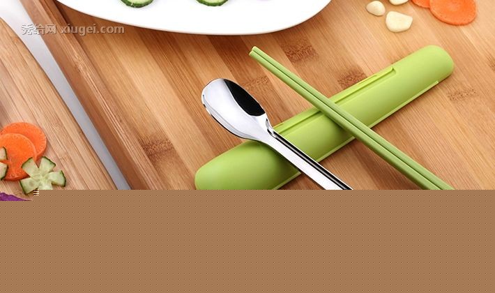 浅绿色arti art食用树脂便携式勺子筷子，一体式设计圆润边角便携式餐具，型号CARR010F