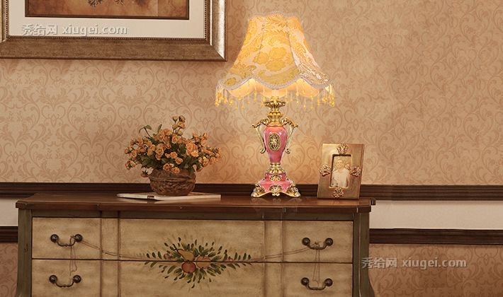 欧塞洛斯卧室全铜台灯，精美树脂雕花工艺台灯，防阻燃欧式灯饰
