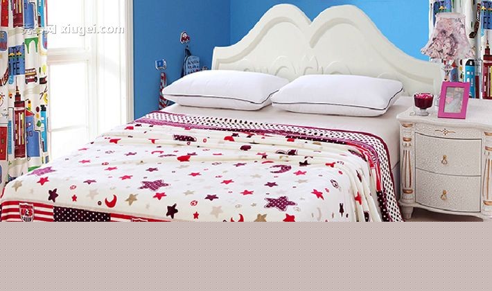 月夜猫珊瑚绒毛毯如牛奶般顺滑，卡通植物花卉毛毯