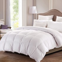 白鸭绒保暖冬被，罗莱家纺蓬松透气欣悦羽绒被，加厚保暖单双人被芯
