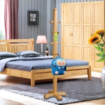 卡通实木儿童衣帽架，好战友笔形原木色挂衣架，型号: XZY-9C010