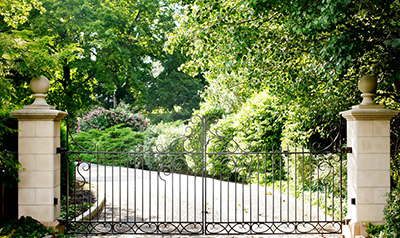 铁门刷油漆要注意什么？刷不好大门就废啦