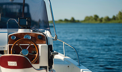 船只是否也需要办理牌照呢？船只上牌照需要的条件介绍，如果没上牌照有何限制呢