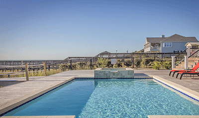 小区自带露天泳池到底好不好？这些泳池能否对外人开放呢？它的优点和缺点分析